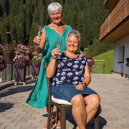 Haus Sonja Homestay Damuels